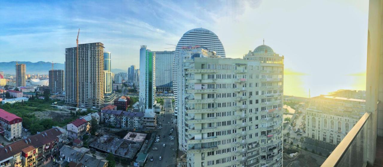 Удобные Апартаменты С Видом На Море Batumi Luaran gambar